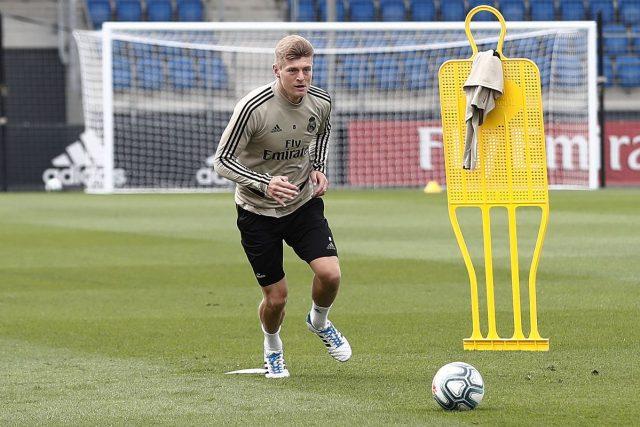 toni-kroos-return-training